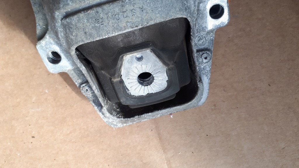 фото №11, S4 b8 a4 подушка двигуна 3.0 tfsi 8k0199381pr s5