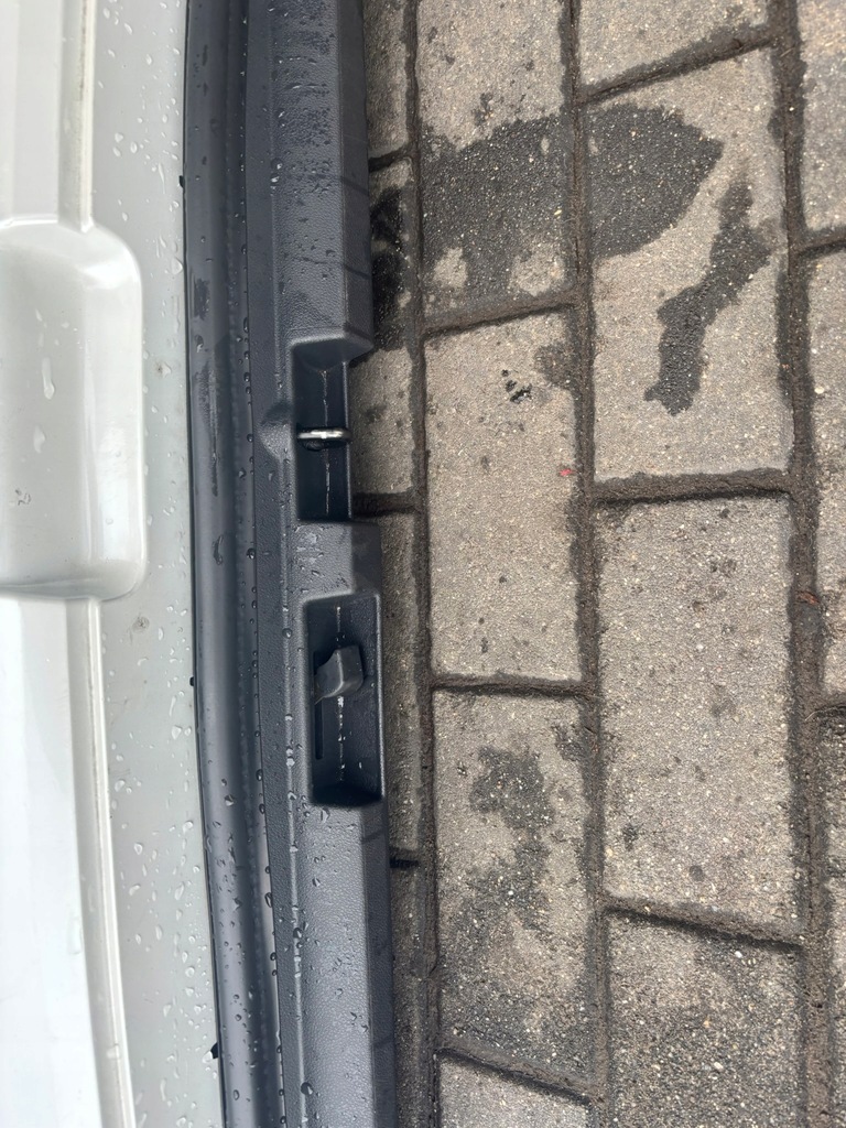 фото №8, Peugeot 3008 i lift dół кришки борт