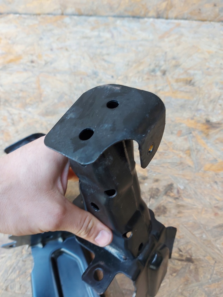 фото №6, Renault megane iv кронштейн kły зона деформації