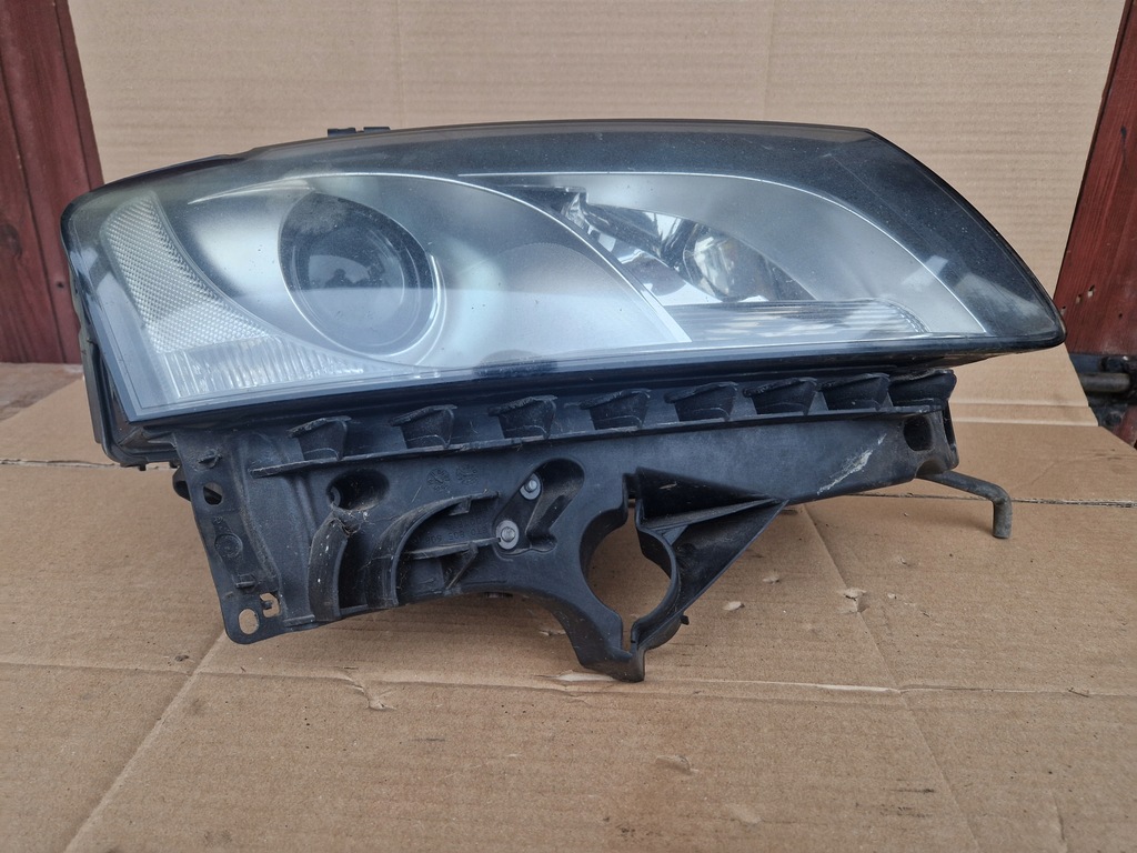 фото №9, Audi a5 8t фара правый перед 0941004ab линза uk