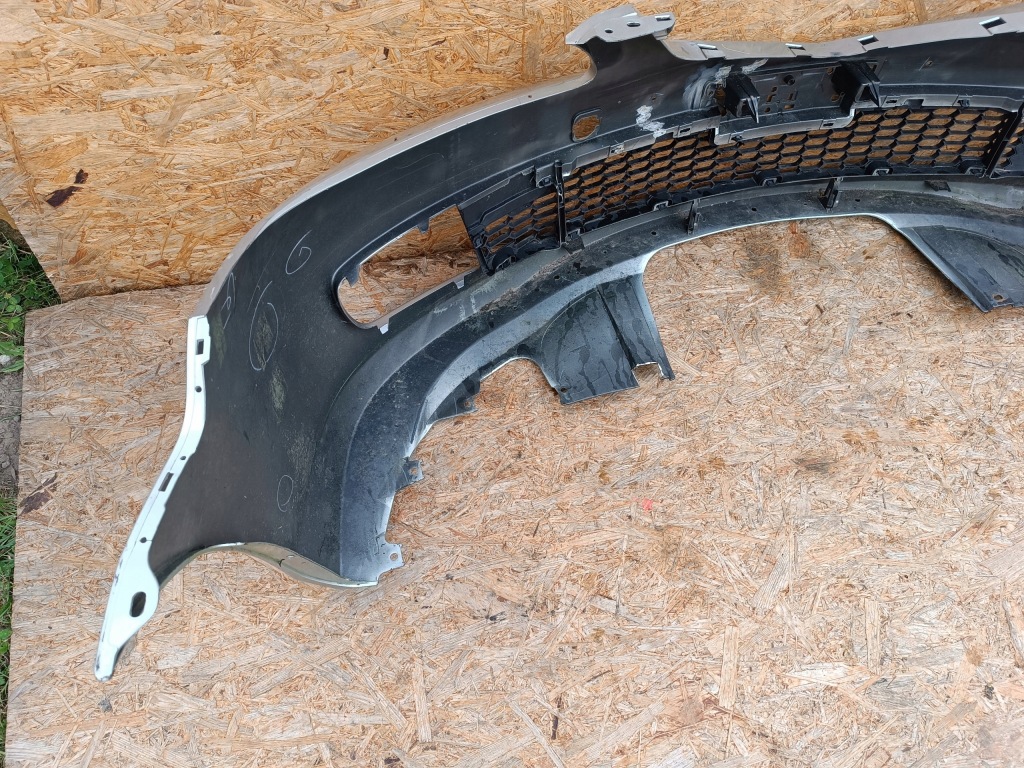 Бампер перед передній gr1a50031 mazda 6 vi 2002-2005 Оригінал