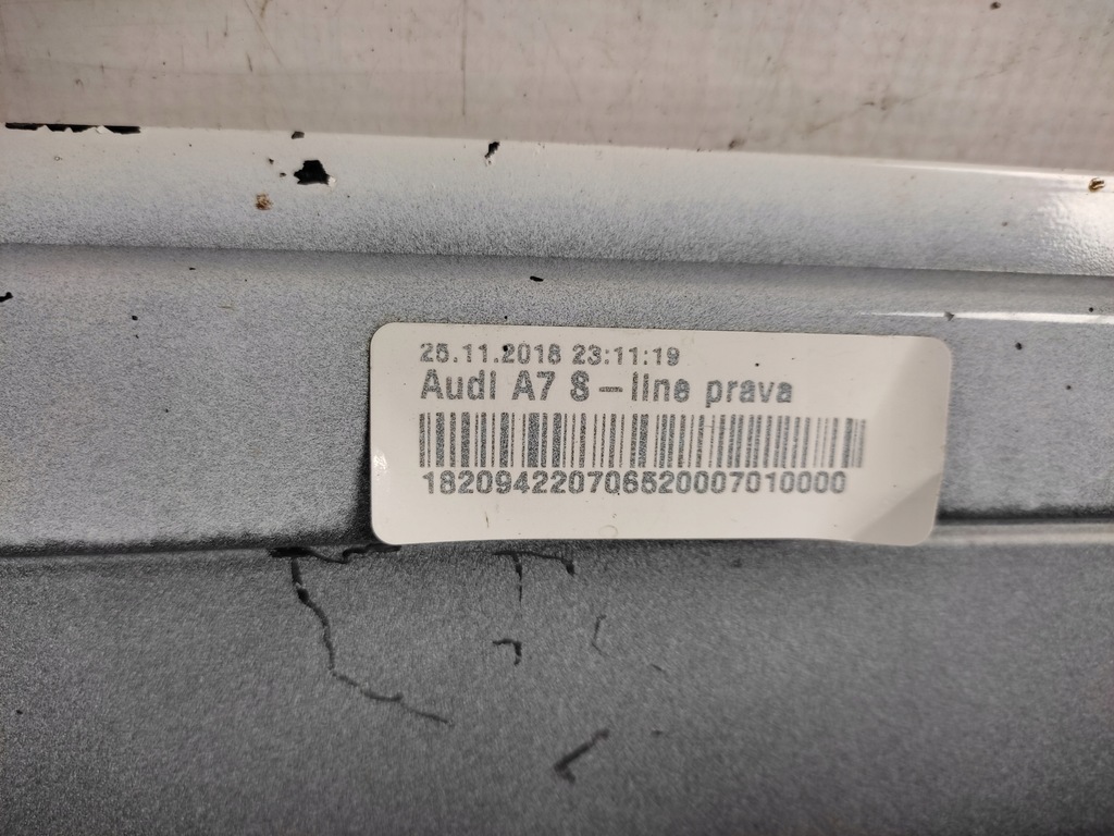 фото №15, Audi a7 c8 s-line 4k8 молдинг поріг права 2018-