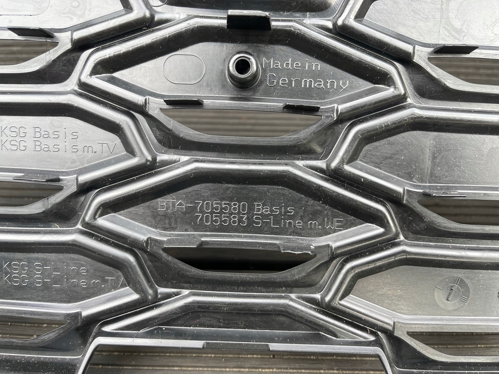 фото №15, Решётка радиатора решётка радиатора audi q3 83a 83f s-line 83f853651