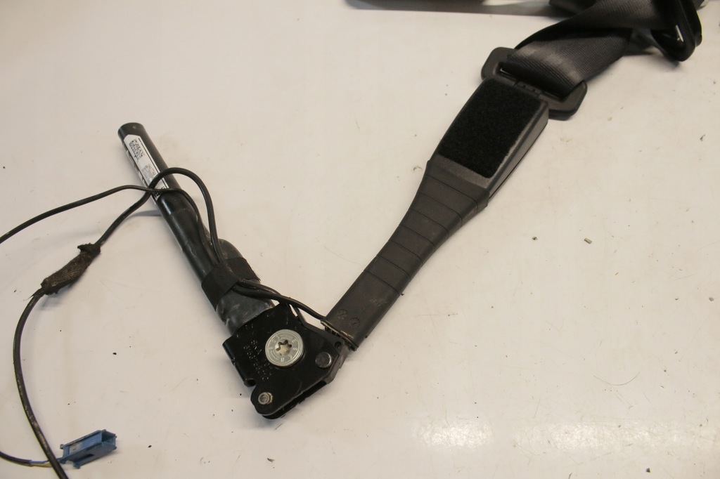 фото №10, Ремни безопасности opel corsa e