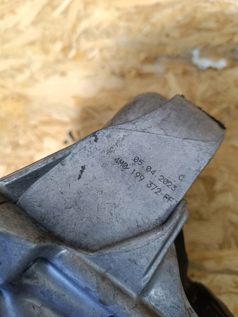 фото №5, Кронштейн подушка двигателя audi q5 q7 4m 4m0199372ff