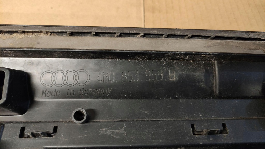 фото №10, Audi q7 4m молдинг двері лівий перед 4m0853959b