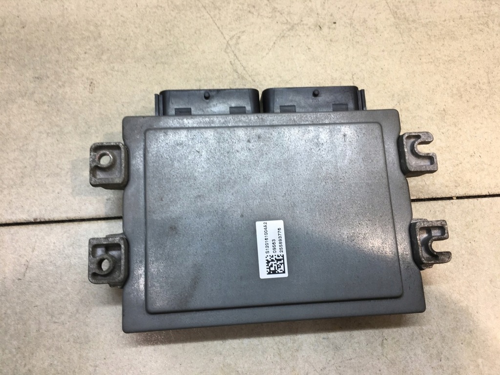 фото №5, Блок управления двигателя logan i 1.4 8200483732 8200326380