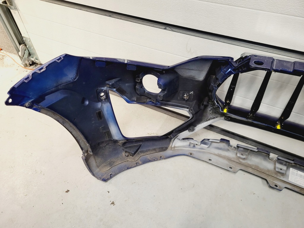 Бампер перед передний maserati levante gts Цена