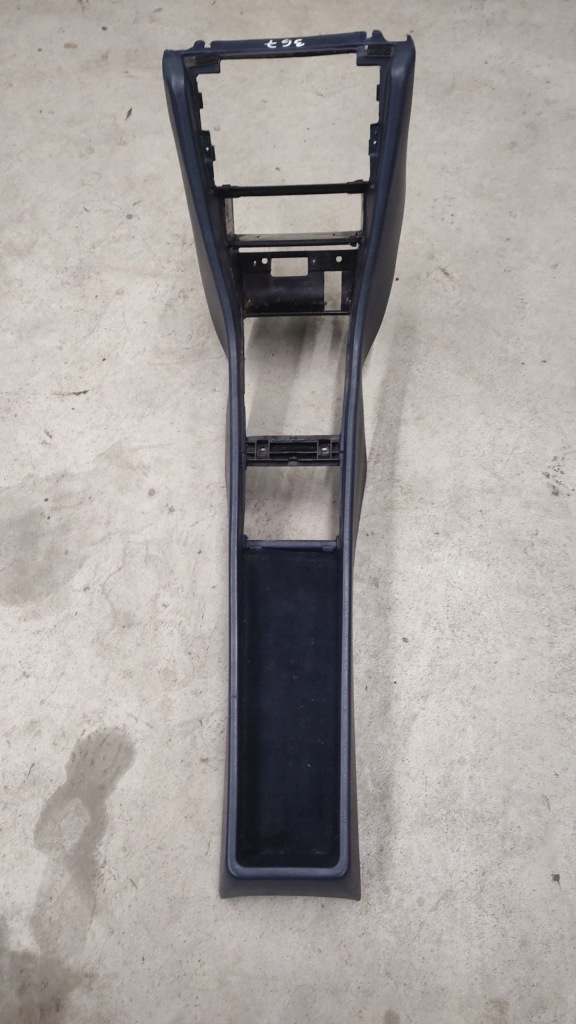 фото №1, Туннель средний mercedes w124 niebieska