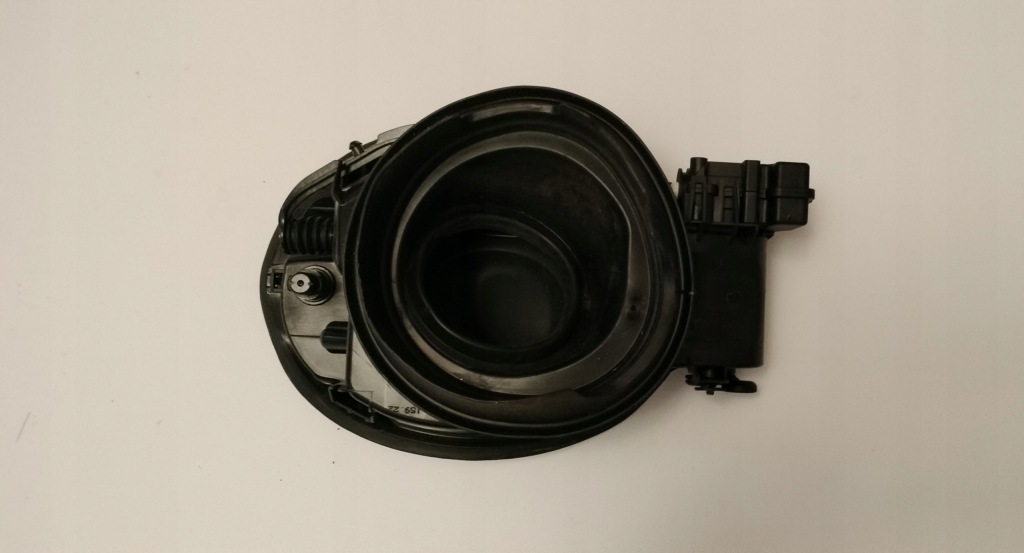 фото №1, Bmw 1 f20 роз'єм заливної пального 7238095 oryg-pń