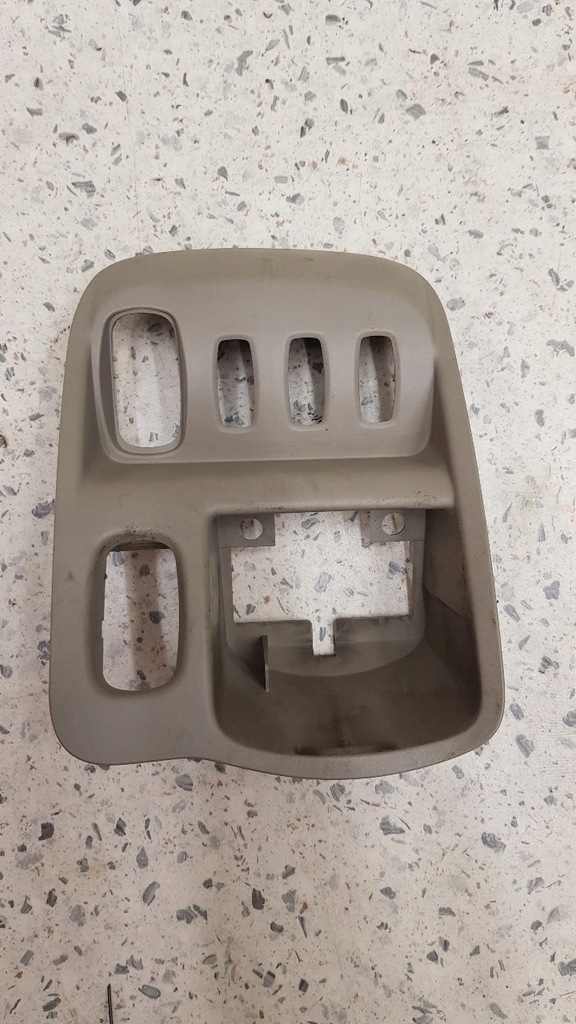 фото №1, Рамка защита кнопок консоли espace iv lift