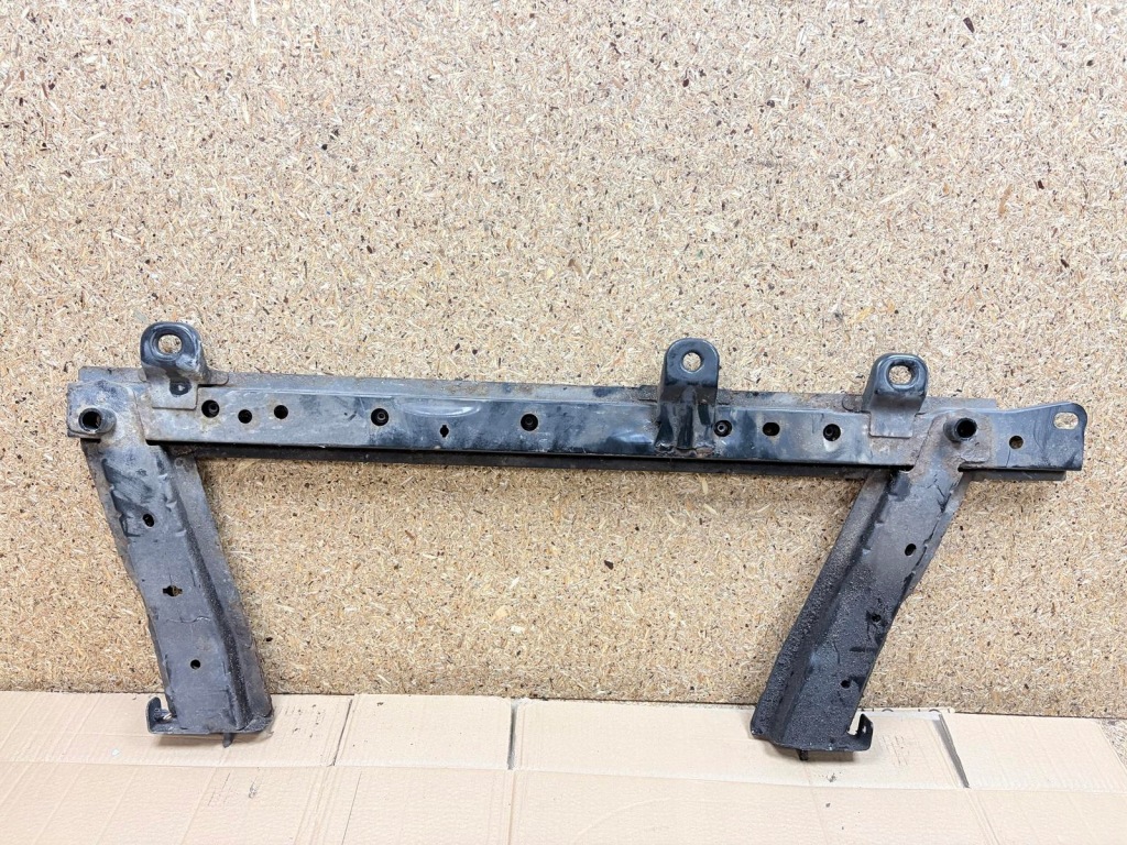 Купить Renault captur балка под радиатор