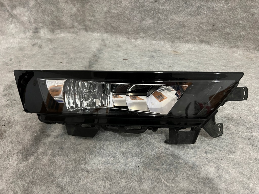 фото №1, Skoda rapid lift правий протитуманна фара