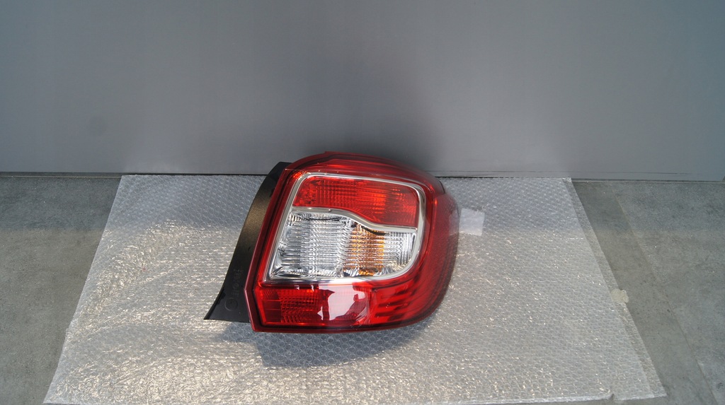 фото №1, Лампа dacia sandero ii права 2012-2016