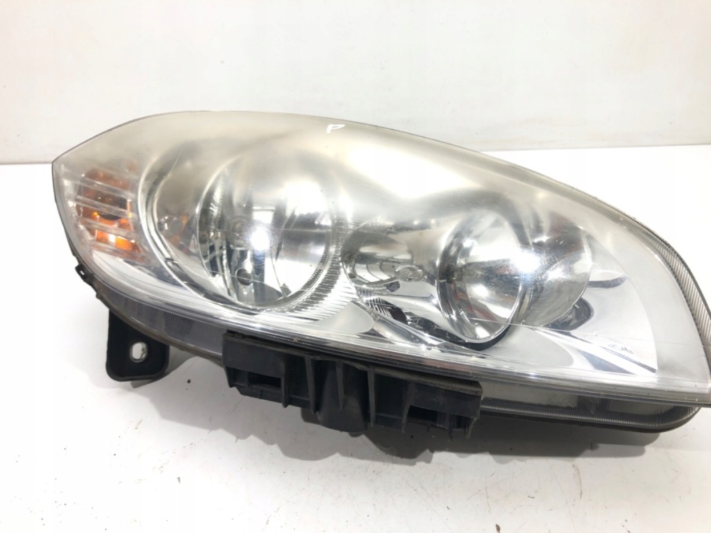 Купить Фара правый перед fiat linea 51826738 лампа