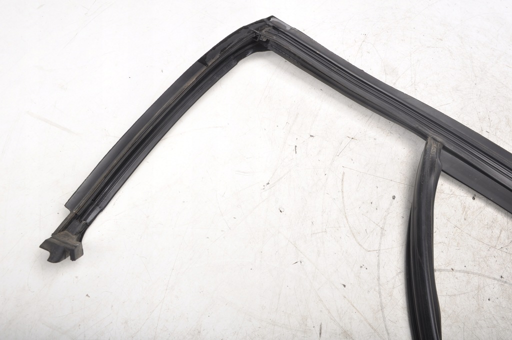 фото №7, Bmw x4 f26 прокладка дверь правый задняя