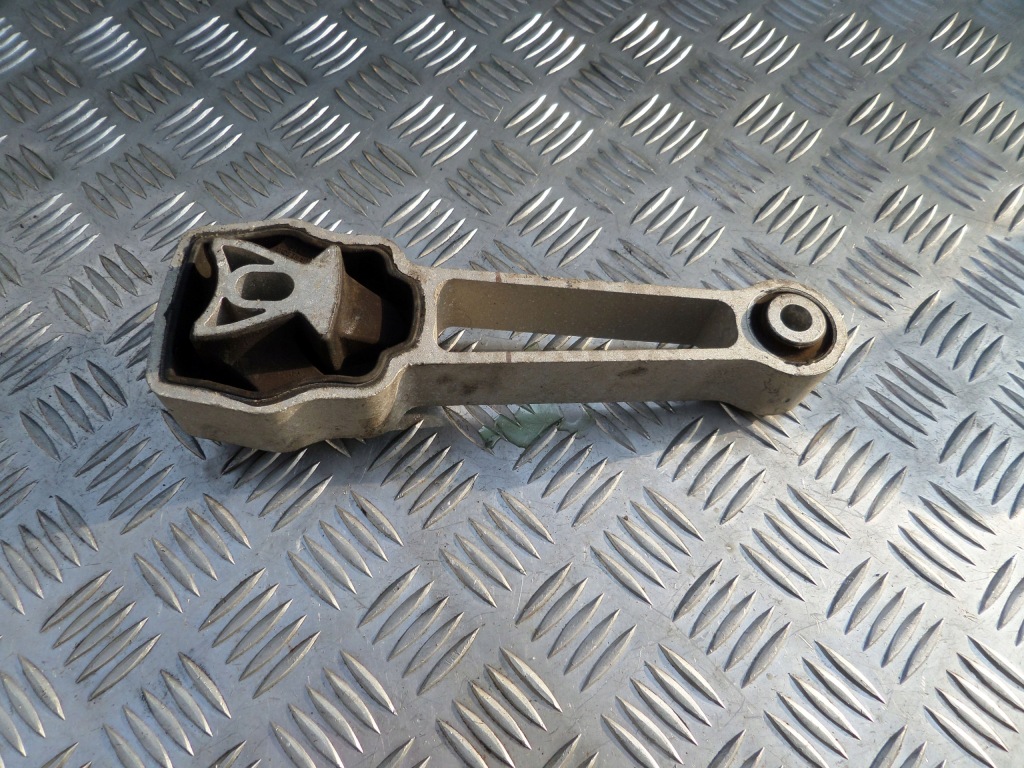 фото №1, Volvo v60 s60 кронштейн подушка двигателя 31430441