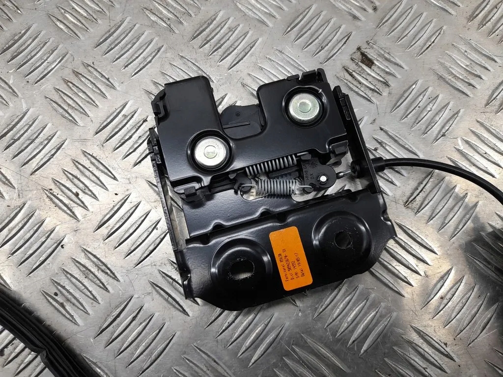 фото №5, Alfa romeo stelvio 505423670 задняя сторона левая замки