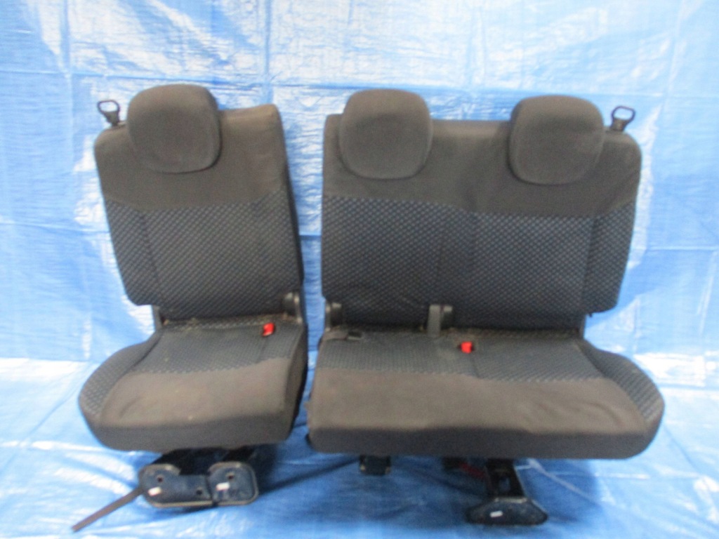 фото №2, Сиденья 2-rząd заднее сиденье комплект nissan nv200 крепления