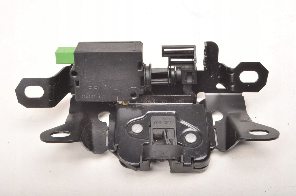 фото №1, Volvo c30 замок багажника кришки lift 30784739