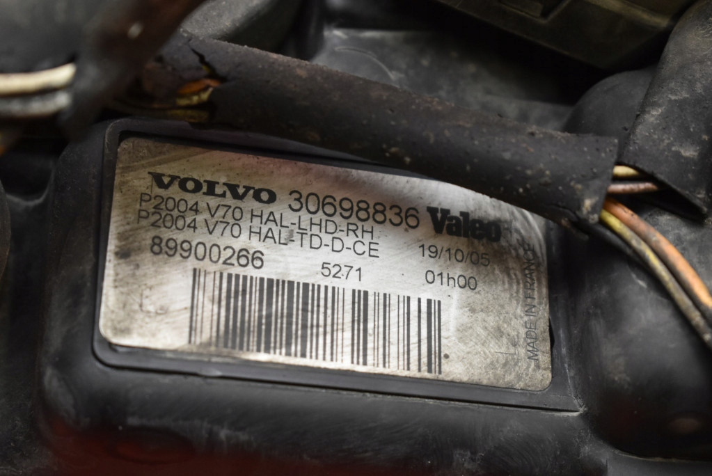 фото №7, Фара правий лампа перед eu 30698836 volvo v70 2 ii lift 04-08