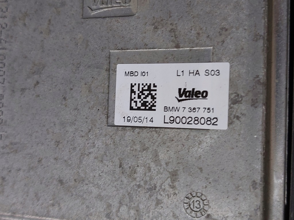 фото №6, Bmw i3 лампа правая перед led 7295670