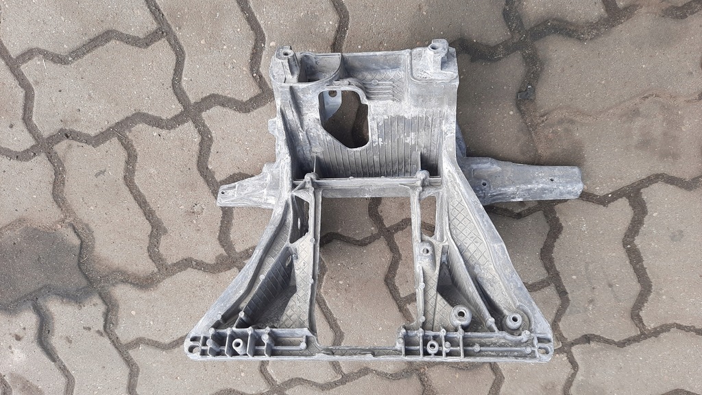 фото №4, Каркас кронштейн панели приборной панели volvo v60