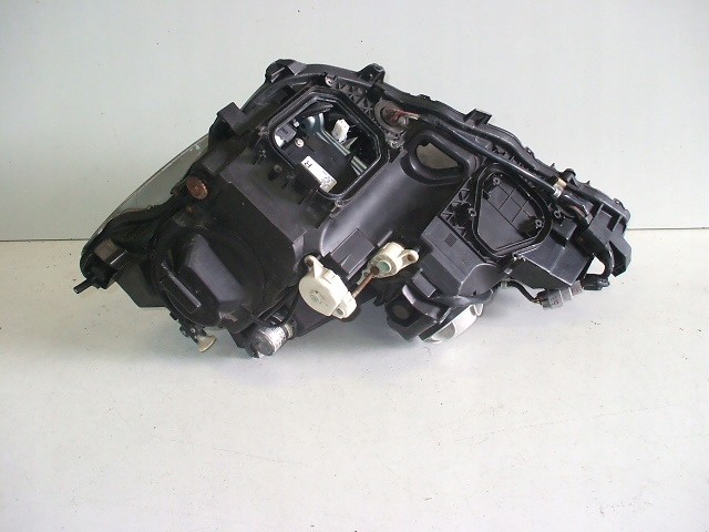 Lexus ls ls460 ls600h iv 06- лампа права full led Оригінал