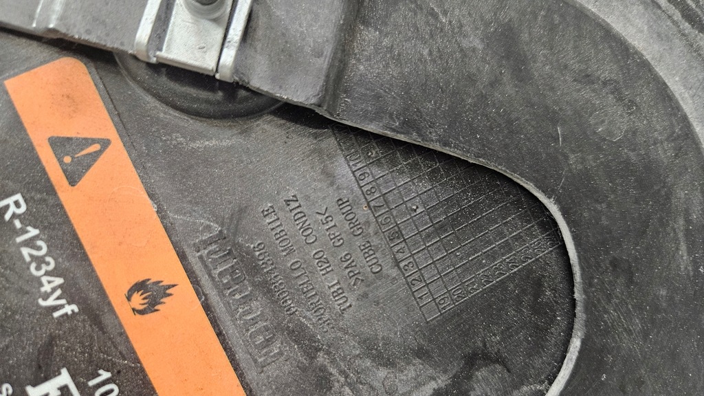 фото №13, Плита захист нижня задня задня ferrari sf90 864372