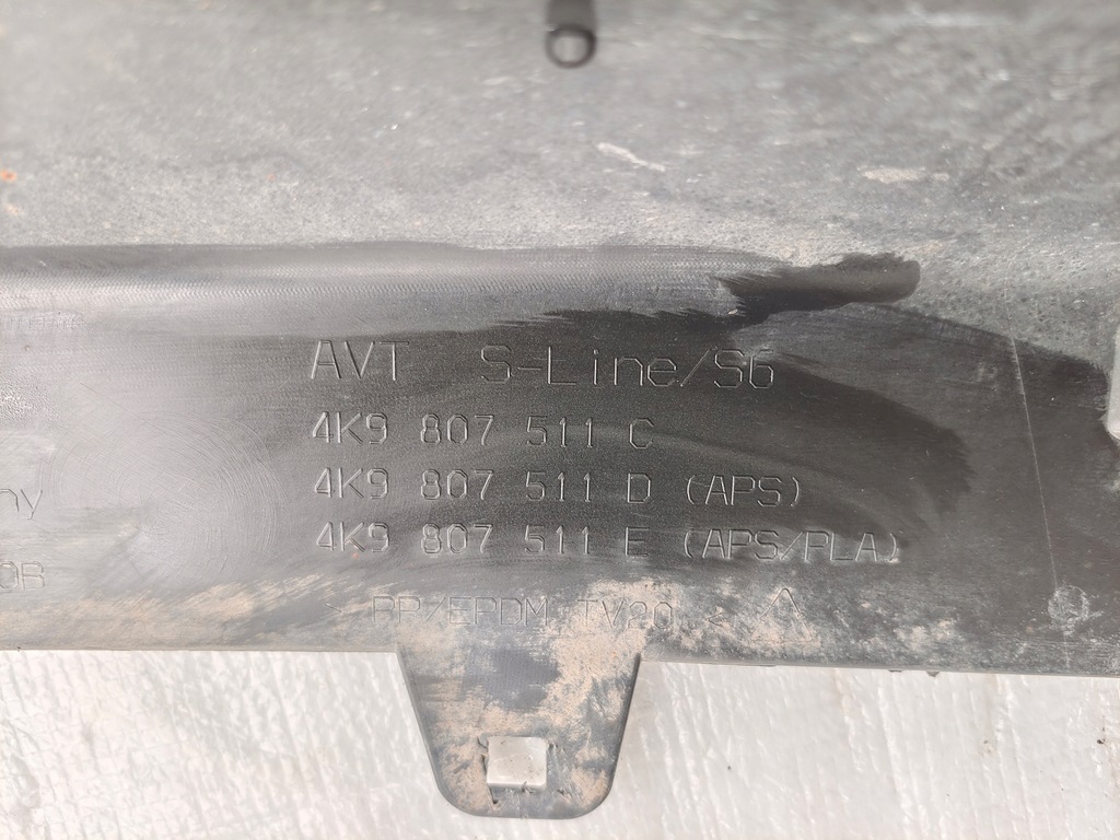 фото №8, Audi a6 c8 s-line kombi бампер задняя 4k9807511c