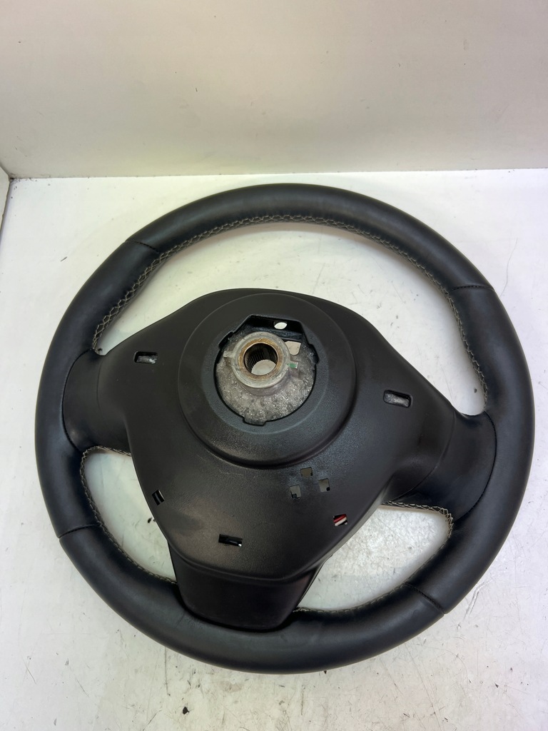 фото №3, Воздуховод renault clio iv initiale paris состояние bdb