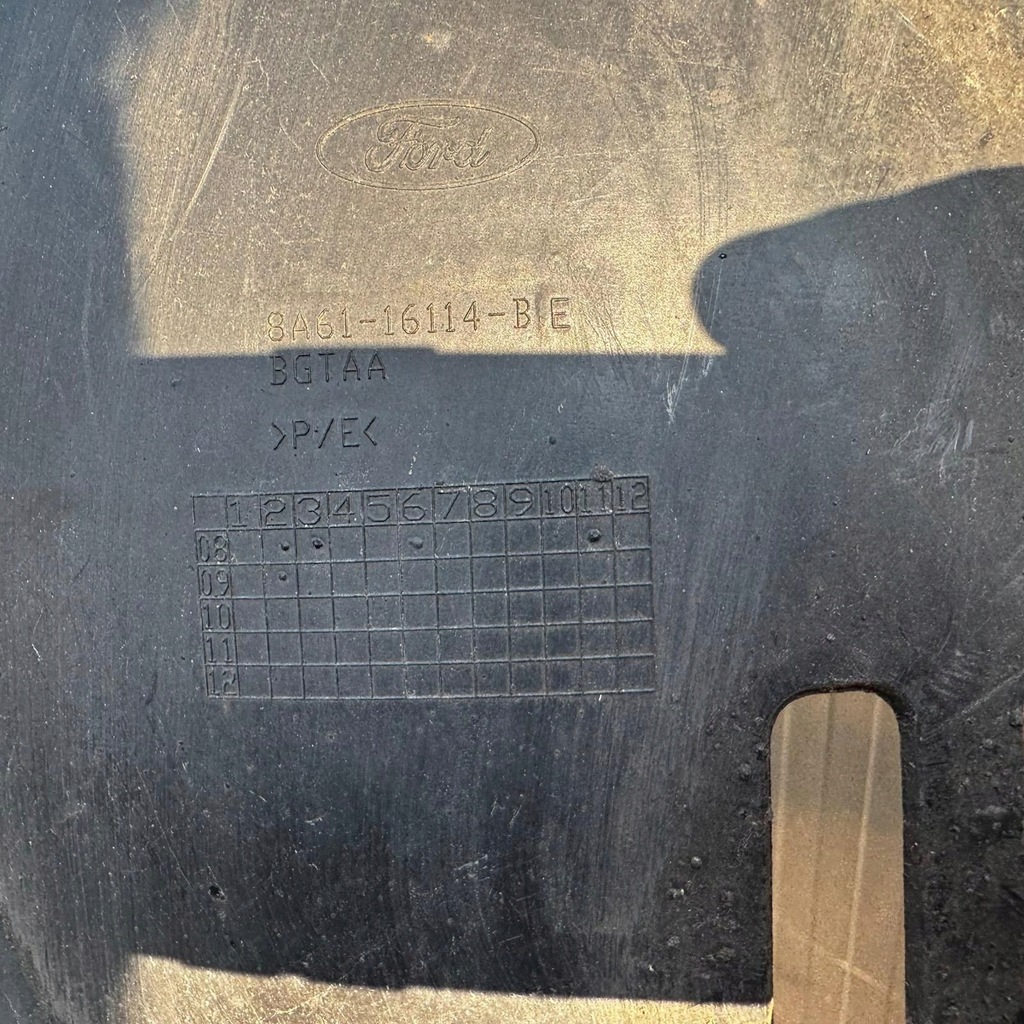 фото №8, Підкрилок правий перед праве передні ford fiesta mk7 8a61-16114-b