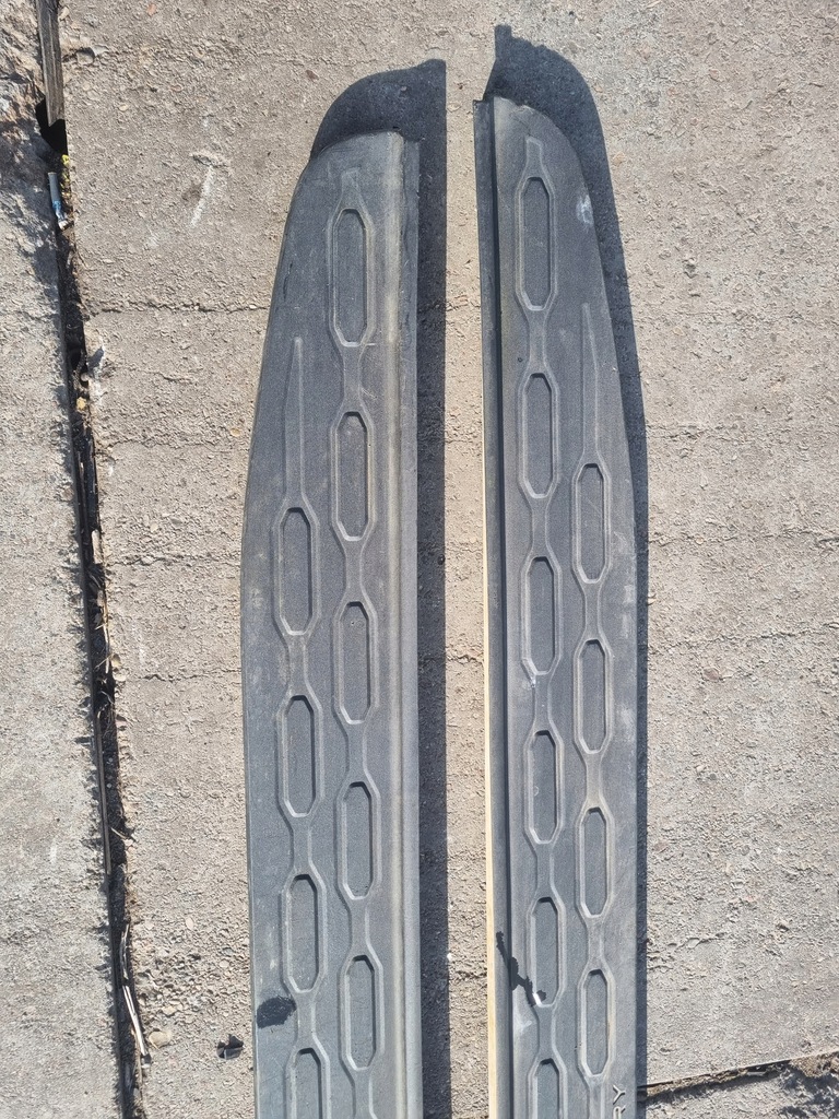 фото №4, Land rover discovery v l462 подножка левый правый комплект