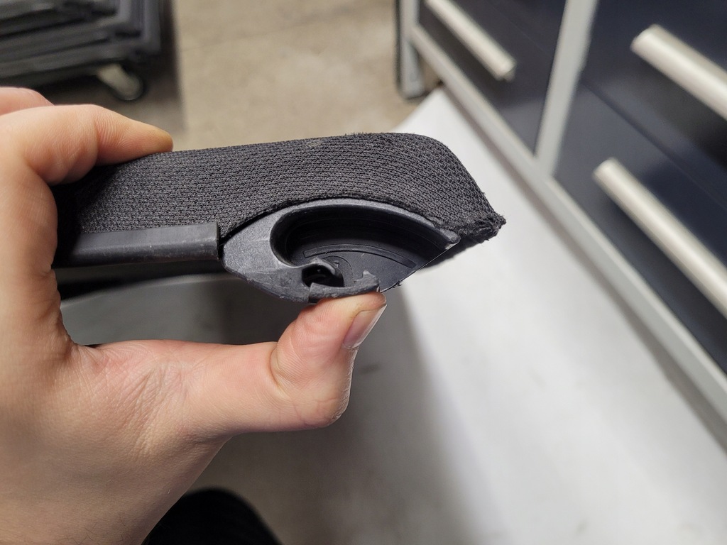 фото №9, Opel insignia a hb полка задняя задняя