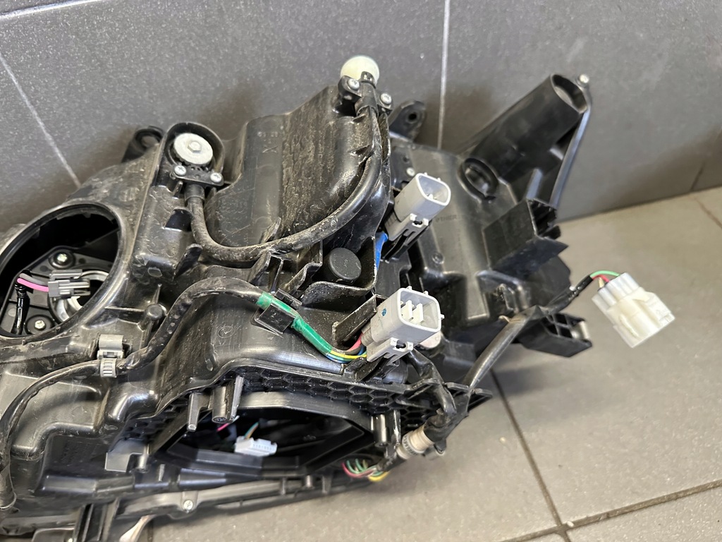 фото №14, Лампа правий перед lexus rx450h eu ładna 81145-48b70