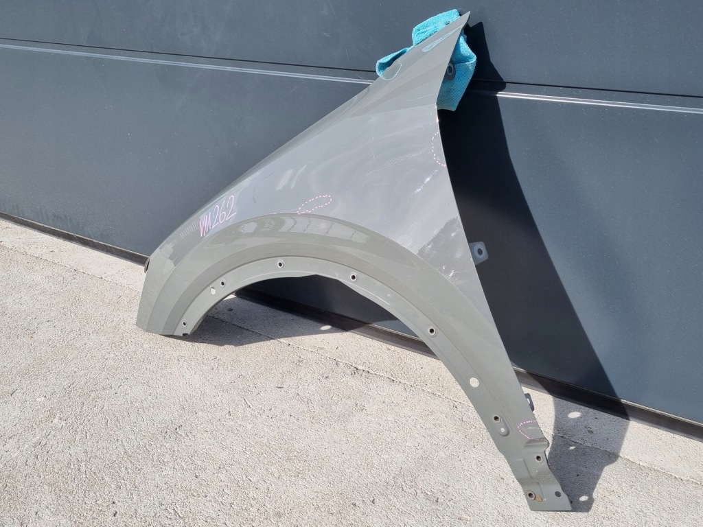 Audi q2 81a крило ліве перед передній bdb Зі Шроту