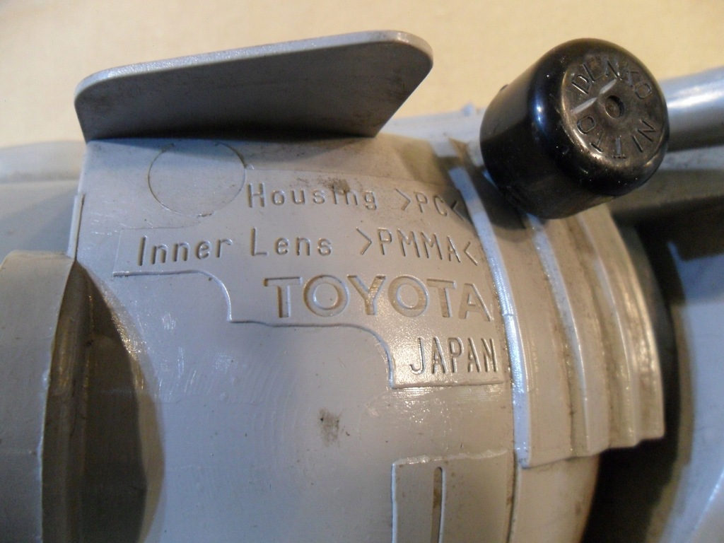 фото №11, Лампа задня ліва toyota yaris verso 2001-2004