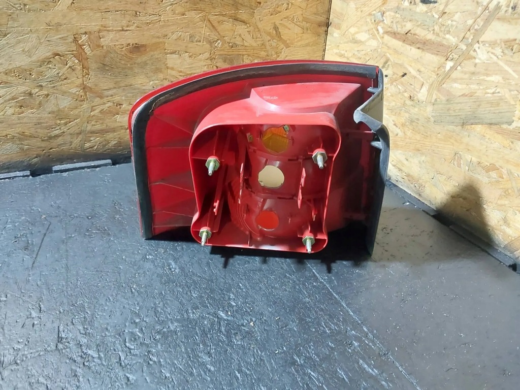 фото №6, Лампа задня права audi a6 c5 4b kombi 4b9945096d