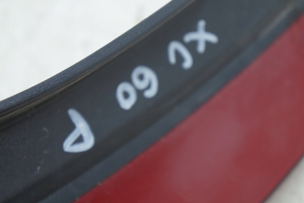 фото №7, Лампа права правий задня задня volvo xc60 i lift led 31323035 фара