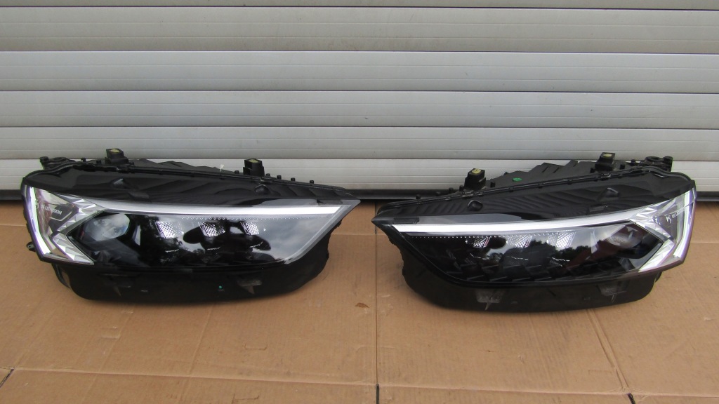 Купити Citroen ds7 crossback ліхтарі  перед full led