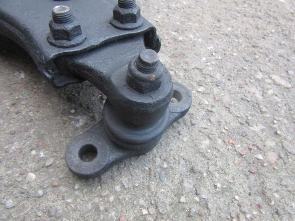 фото №7, Kia sportage ii 2.0i 2007 рычаг правый перед