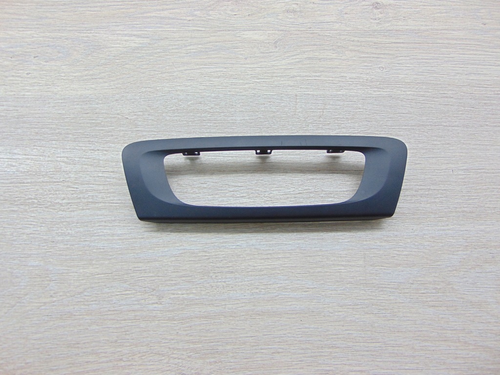 фото №1, Renault scenic iii09-16 рамка консолі радіо