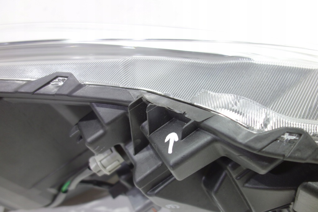 фото №3, Лампа левая subaru legacy outback full led 17- eu