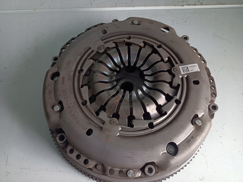 фото №1, Bmw mini f56 f55 1.2t зчеплення двомасовий