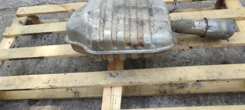 Гаситель конечный левая задний левая задний audi a4 b6 1.8t 8e0253611fp Недорого