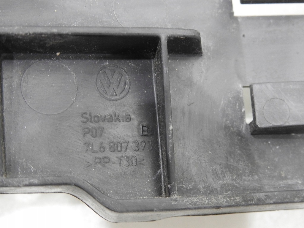 фото №8, Volkswagen оригінальний номер 7l6807393 напрямна бампера
