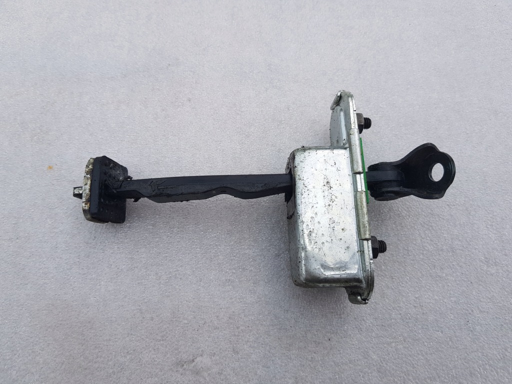 фото №1, Hyundai tucson ii засов дверь правый перед