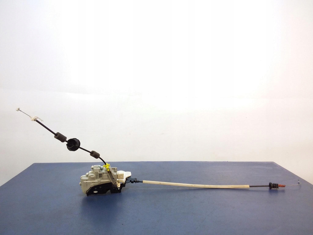 фото №1, Panamera 970 gts lift замок двері перед лівий