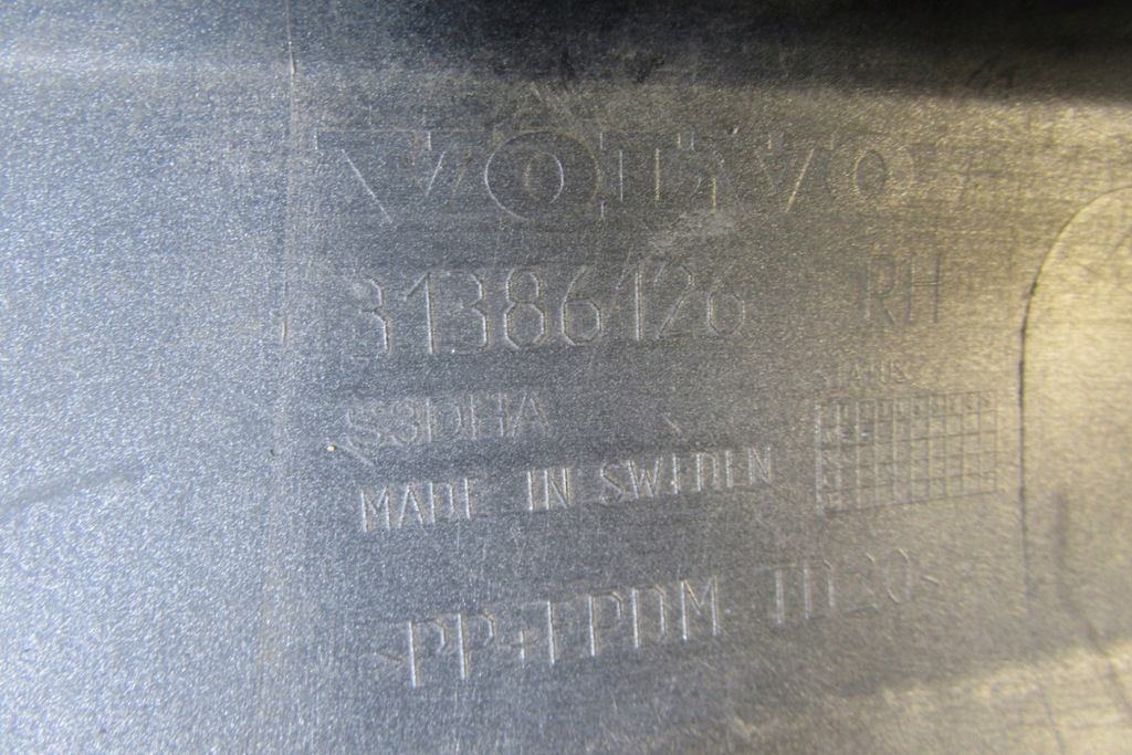 фото №10, Молдинг порог защита правая volvo v90 s90 ii 31386126 кронштейн 31386132
