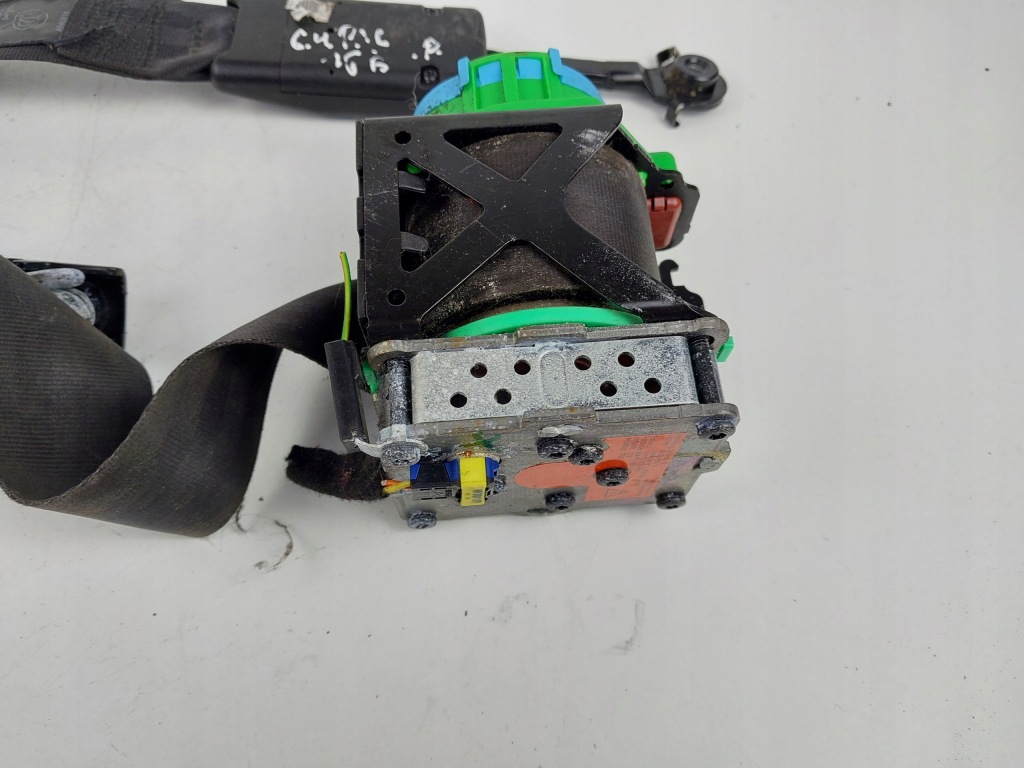 Ремень безопасности правый  перед 9654964377 citroen c4 picasso 1 в Украине